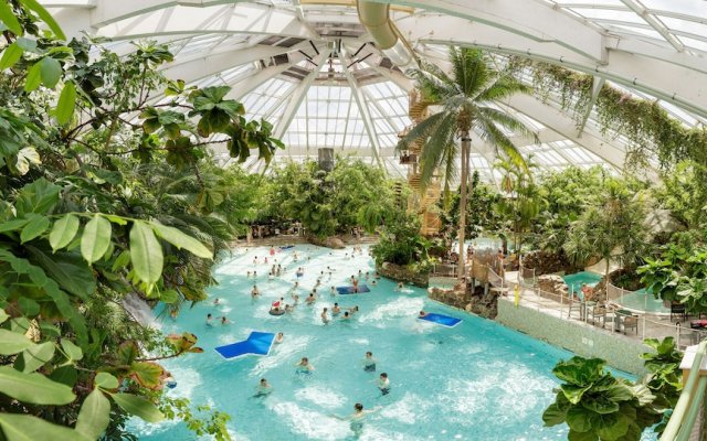 Hotel De Vossemeren by Center Parcs