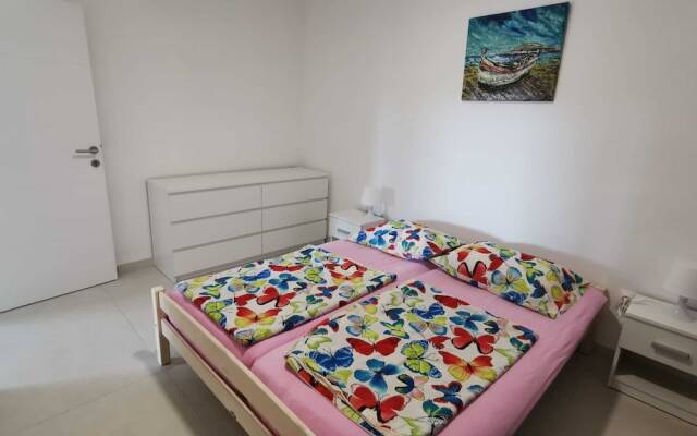 Boutique Apartment in Pirovac With Terrace