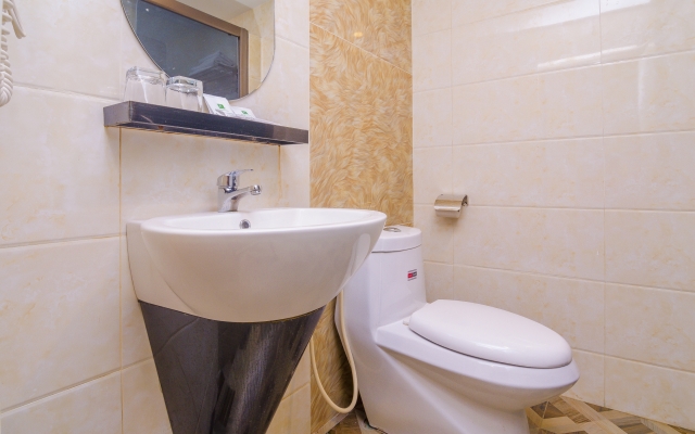 OYO 90134 K Garden Hotel