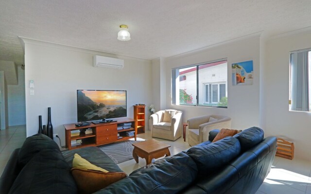 Acacia Kingscliff Town Holiday Apartment
