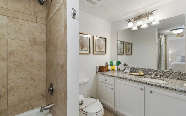 Tropical Suites Daytona Beach