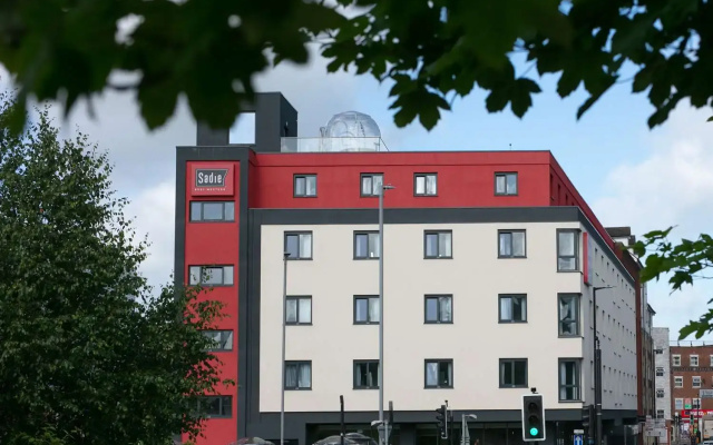 Spark by Hilton Luton