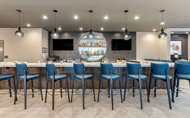 DoubleTree by Hilton Summerville Nexton