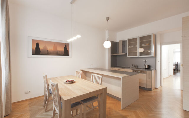 DownTown Suites Kodanská