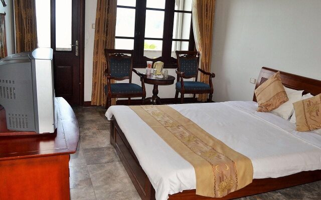Hoa Binh Ha Long Hotel