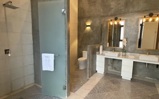 Milo Collection Hotel