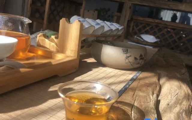 Ruziniu Homestay (Shuhe Old Town)