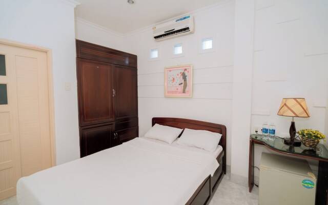 Trieu Vu Hotel & Apartment