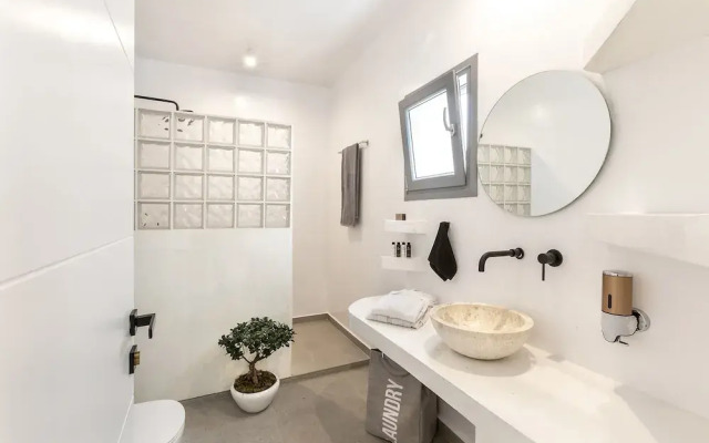 La Estrella 4 Suites with Sea View & 4 Prive Hot Tub