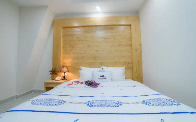 Starhill Hotel