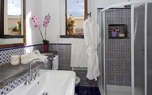 Villa Alba d' Oro - Historic Luxury Villa