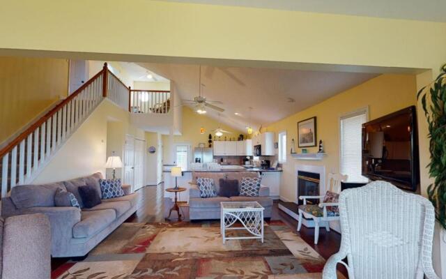 Sound Bite by Oak Island Accommodations