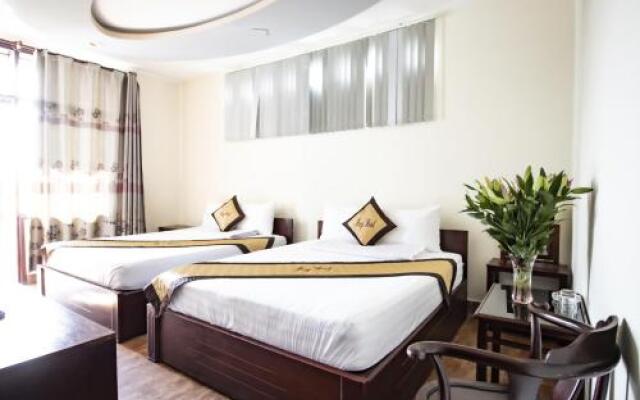 May Hotel