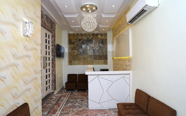 Fabhotel Abis Inn