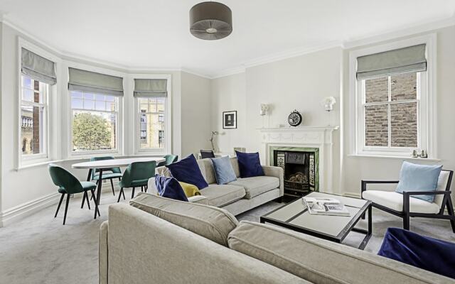 Beautiful Abode In Fulham Broadway