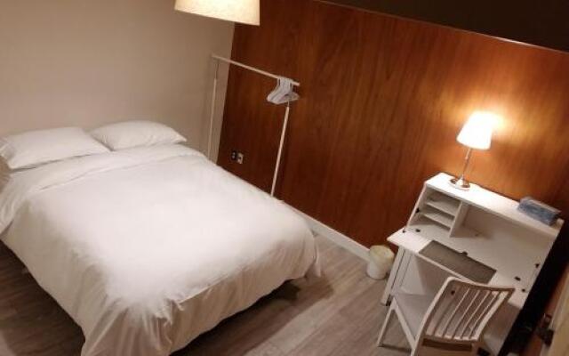 City Gardens Suites B&B