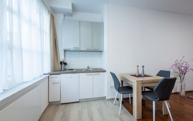 Studio Apartments Rados