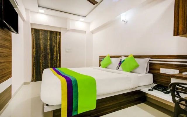 Itsy Hotels Kings Inn Vashi