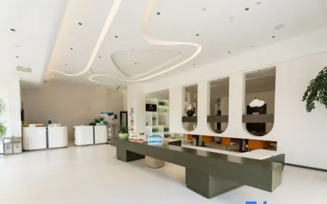 Xiangjiang Xinyue Hotel