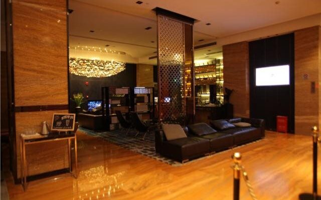 Yicheng Hotel