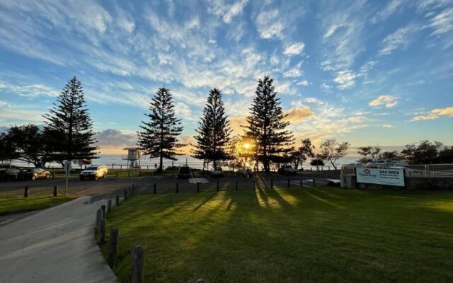 Rainbow Beachhouse - deluxe, pristine location