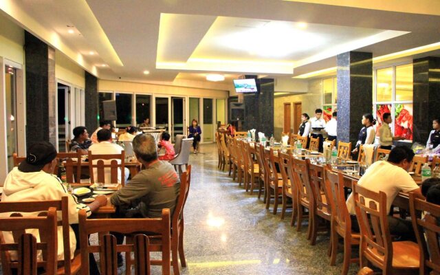 Hotel Varanathi