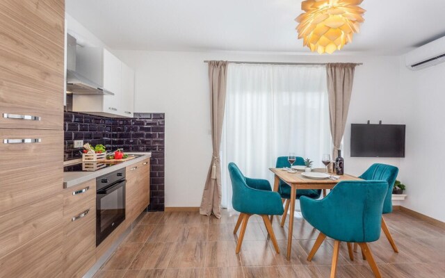 Nice Apartment in Rijeka With Wifi and 1 Bedrooms