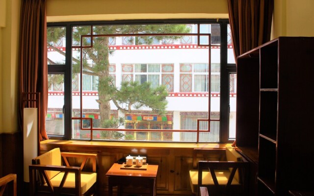 Meri Snow Mountain Travellingwithhotel