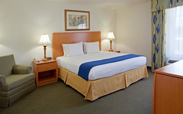 Holiday Inn Express Hotel & Suites Columbus