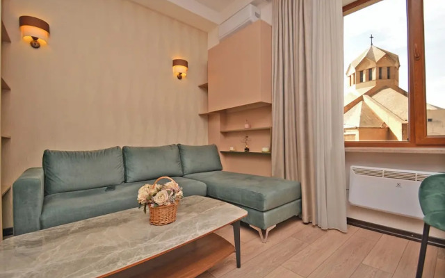 Kajaznuni street apartment on 4 floor