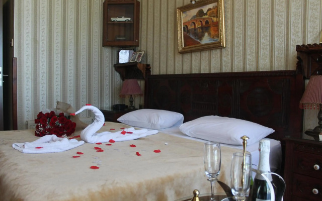 Bella View Art Boutique Hotel