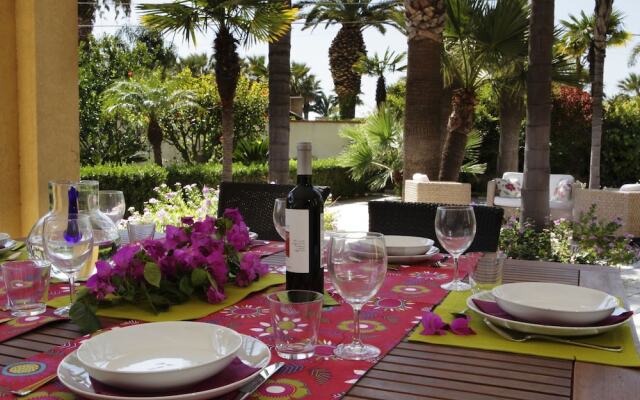 Spacious Villa With Garden in Marsala Sicily