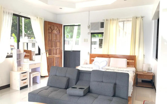 LUNA OSLOB TRAVELLERS INN - Beach Front