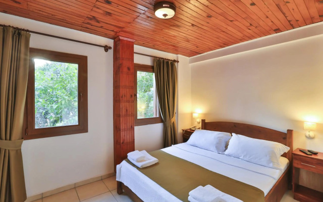 Zinbad Hotel