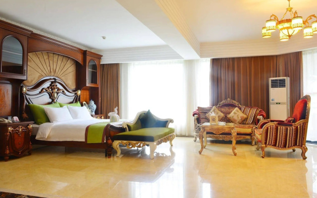 Xinglong Old Banyan Hotel - Wanning
