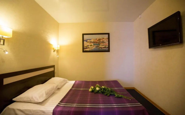 Первомайский