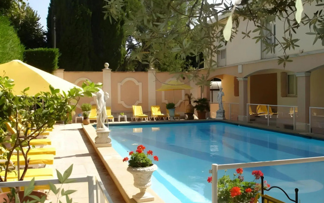 Hôtel Mireille