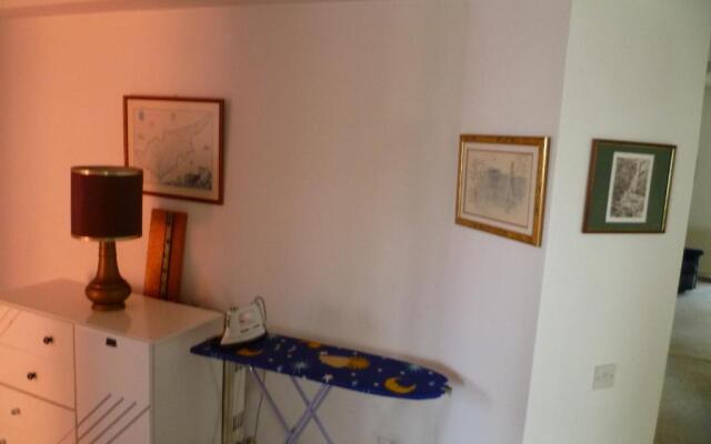 Double room with ensuite bathroom at Datacom building