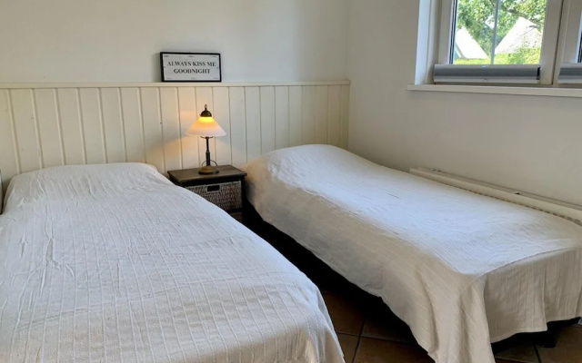 6-person Holiday Home With Garden