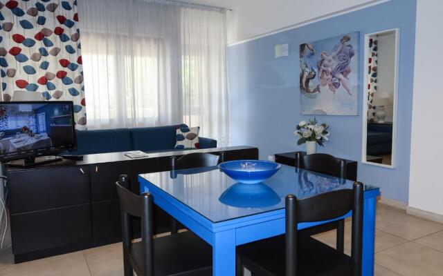 Marbela Apartments & Suites