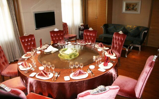 Sky House Business Hotel