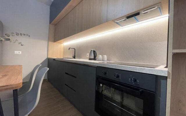 Square 21 Apartments