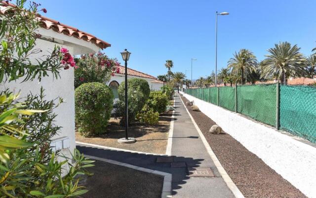 Bungalow Sun Club EM259A by VillaGranCanaria