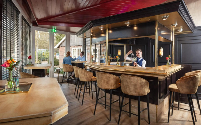 Landhuishotel & Restaurant De Bloemenbeek