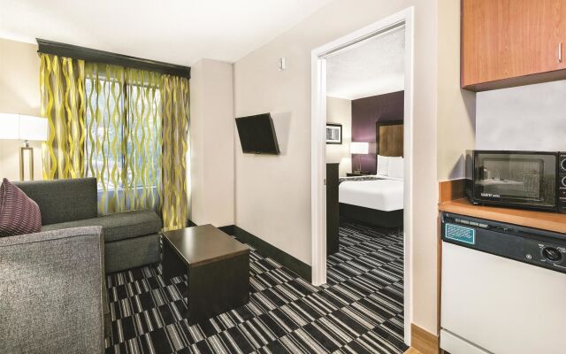 La Quinta Inn and Suites The Woodland South