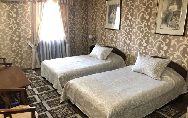 Papillon Hotel