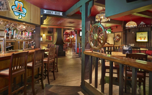 The Neighbourhood Inn