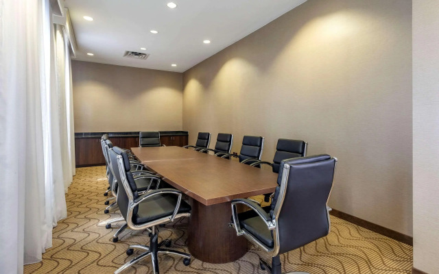 Comfort Inn DFW North-Irving