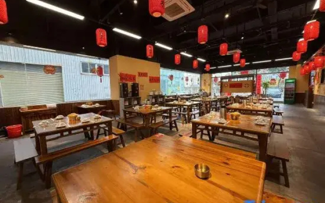 Tami Travel Hotel