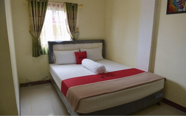 Pondok Seruni Syariah Banjarbaru by RedDoorz